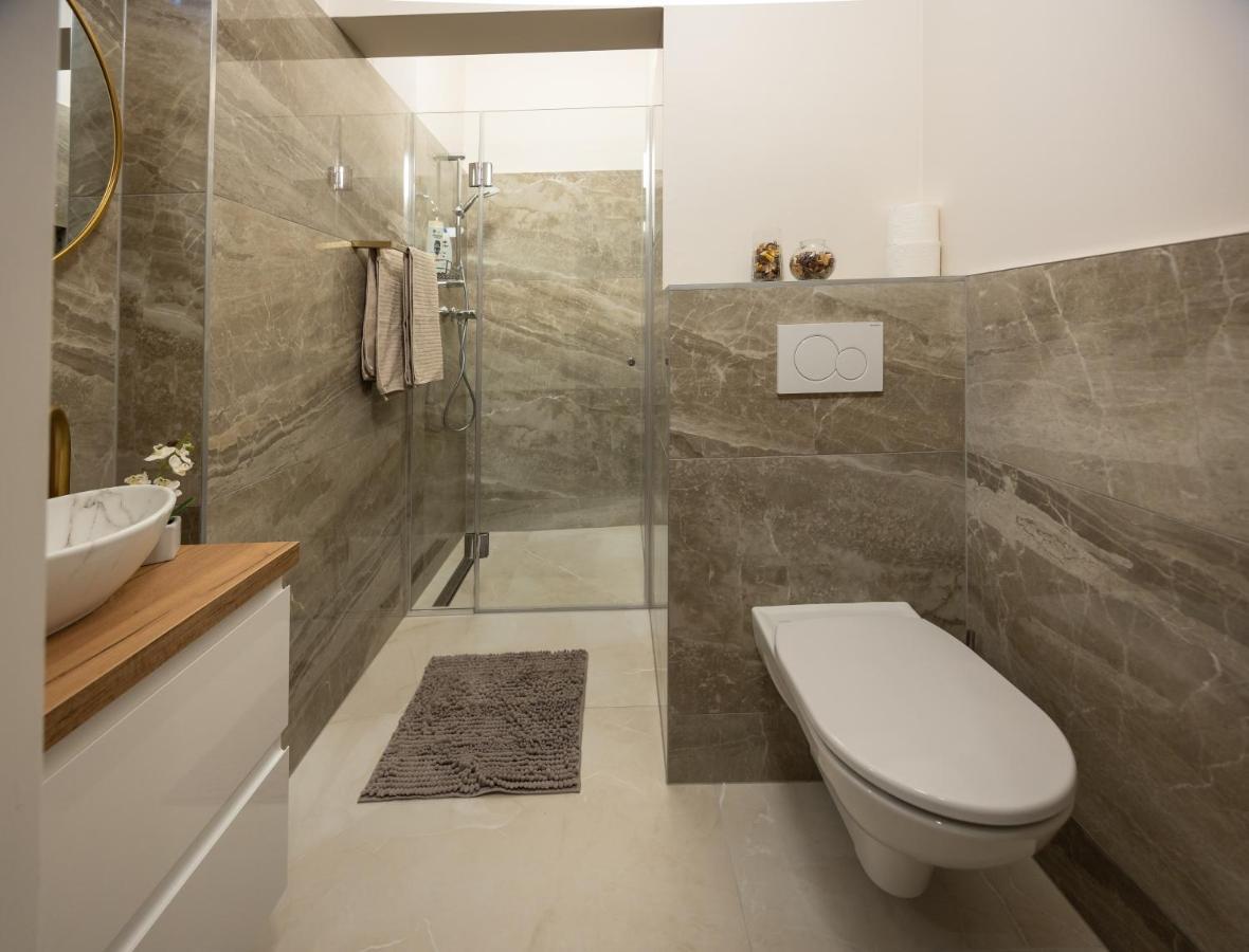 Charming Apartment Near Prater Bécs Kültér fotó